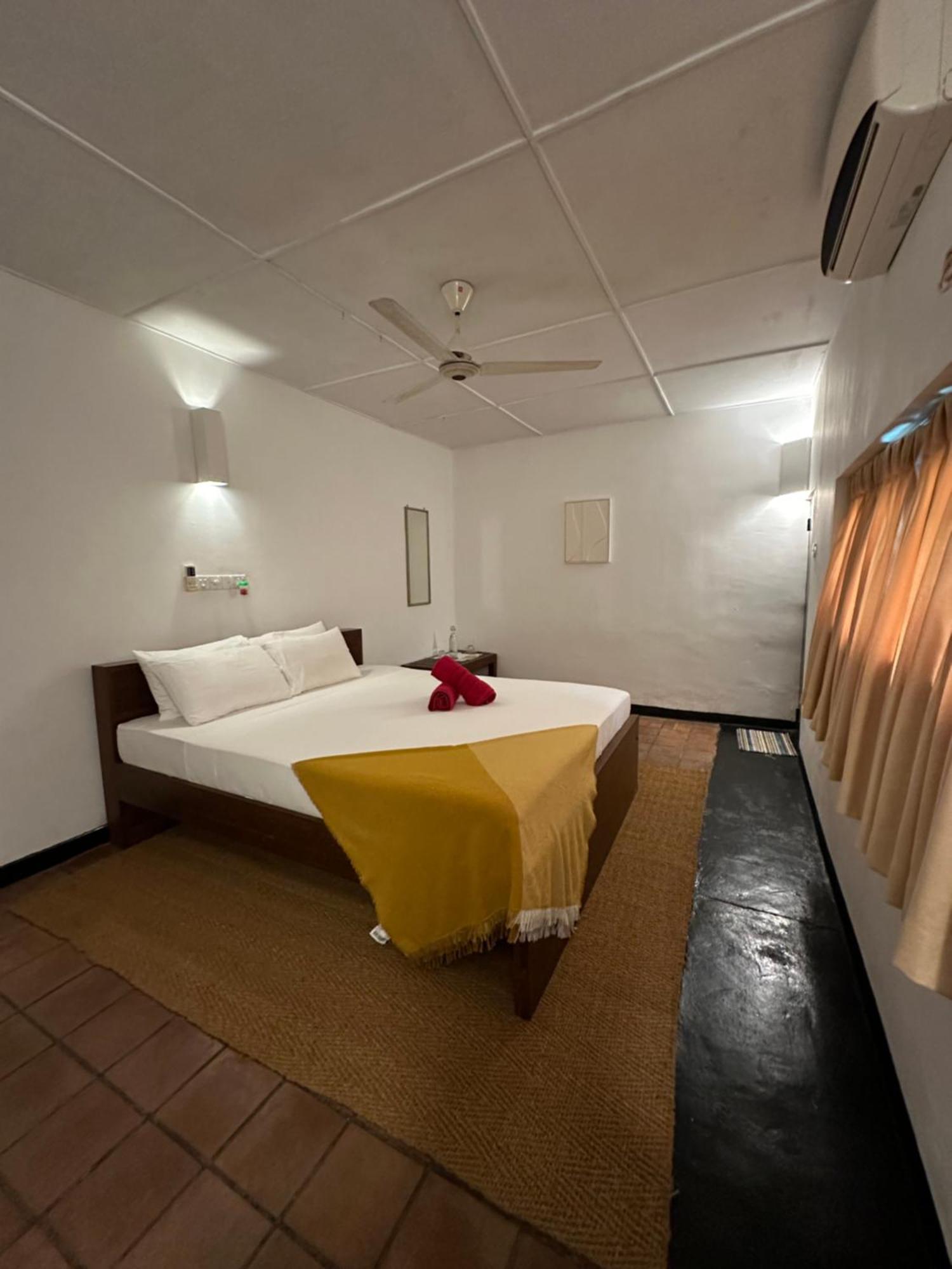 Mango Tree Villa Unawatuna Værelse billede