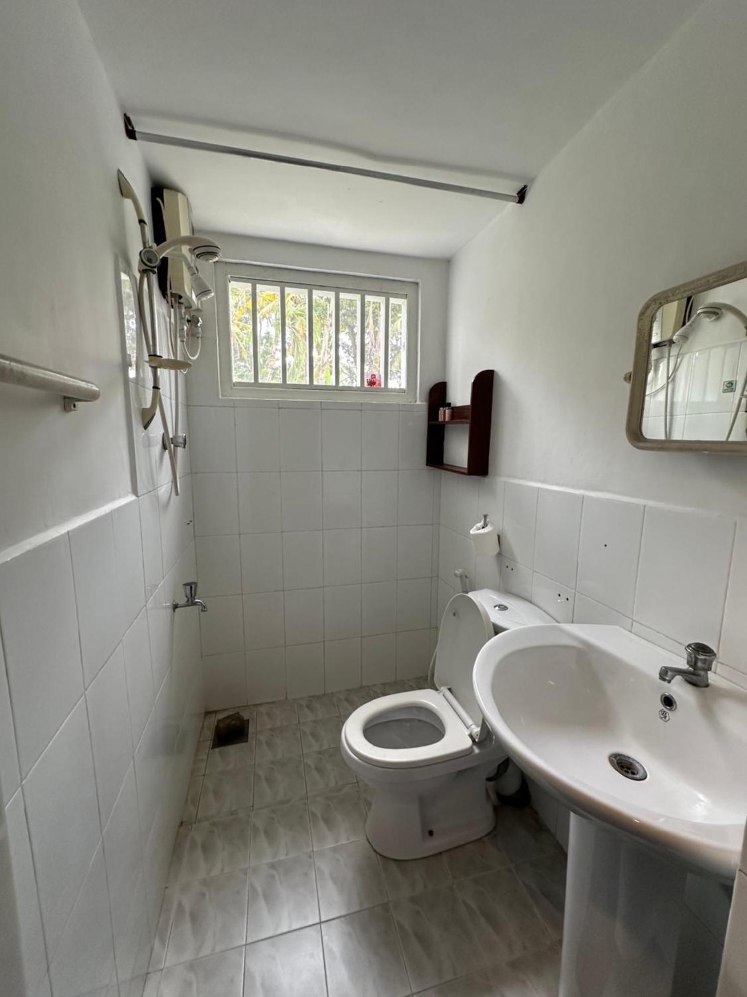 Mango Tree Villa Unawatuna Værelse billede